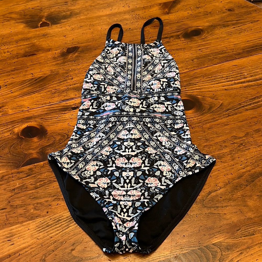 Mossimo Swimsuit Black Blue & Pink Size Small